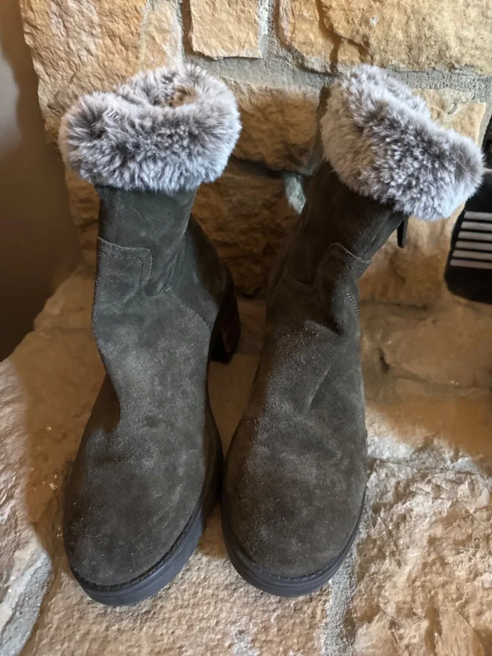 Vintage Foundry Co. jeanette Gray Suede Ankle Boots Sz 10
